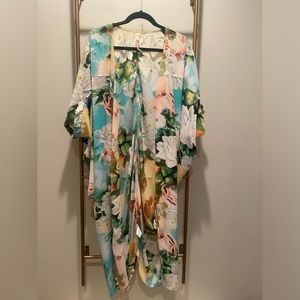 Melissa McCarthy x seven floral kimono